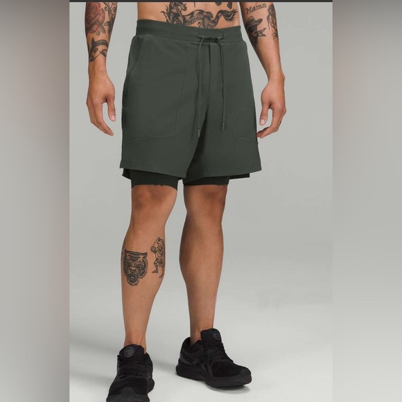 Lululemon men’s shorts - Picture 1 of 13